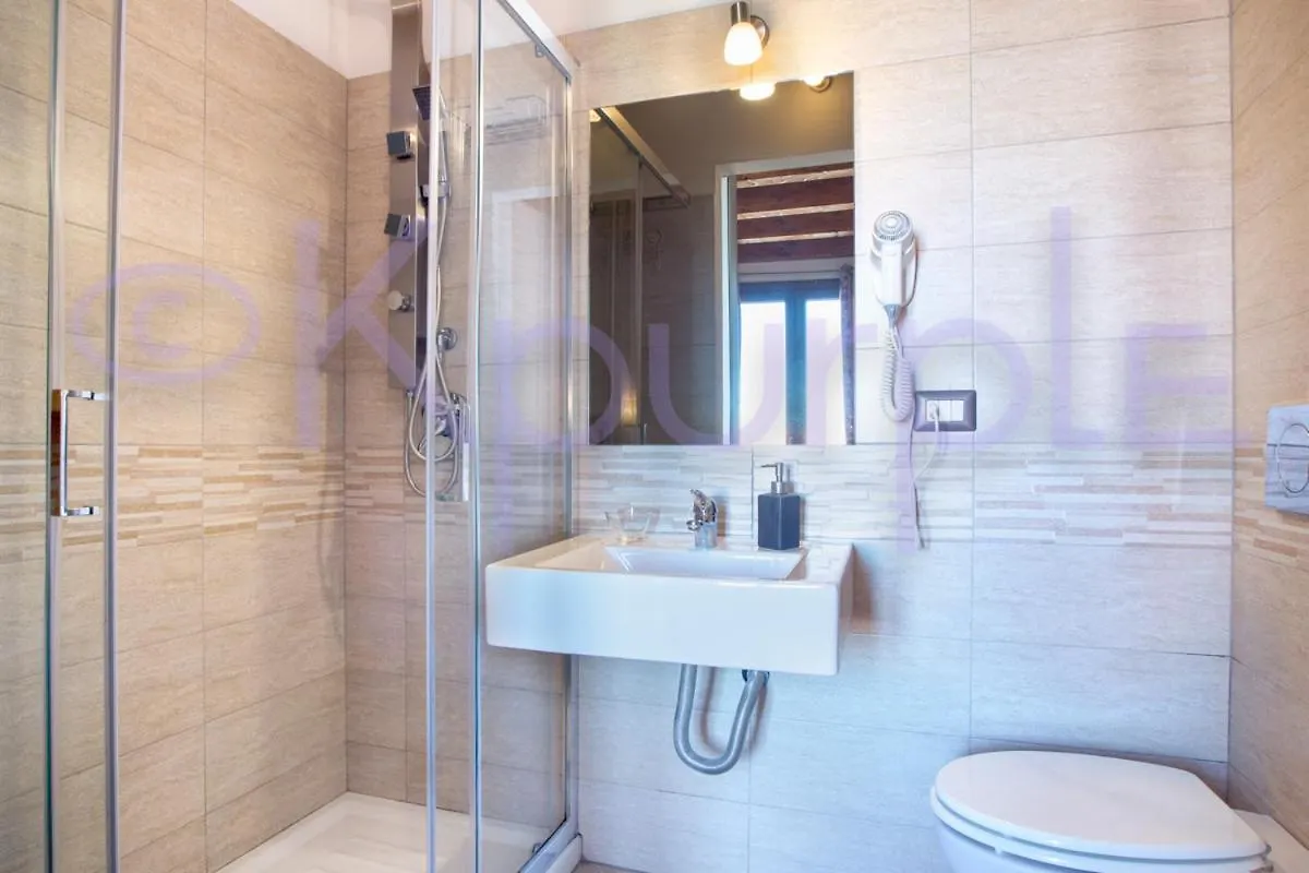 Le Api Hotel Cagliari Guest house