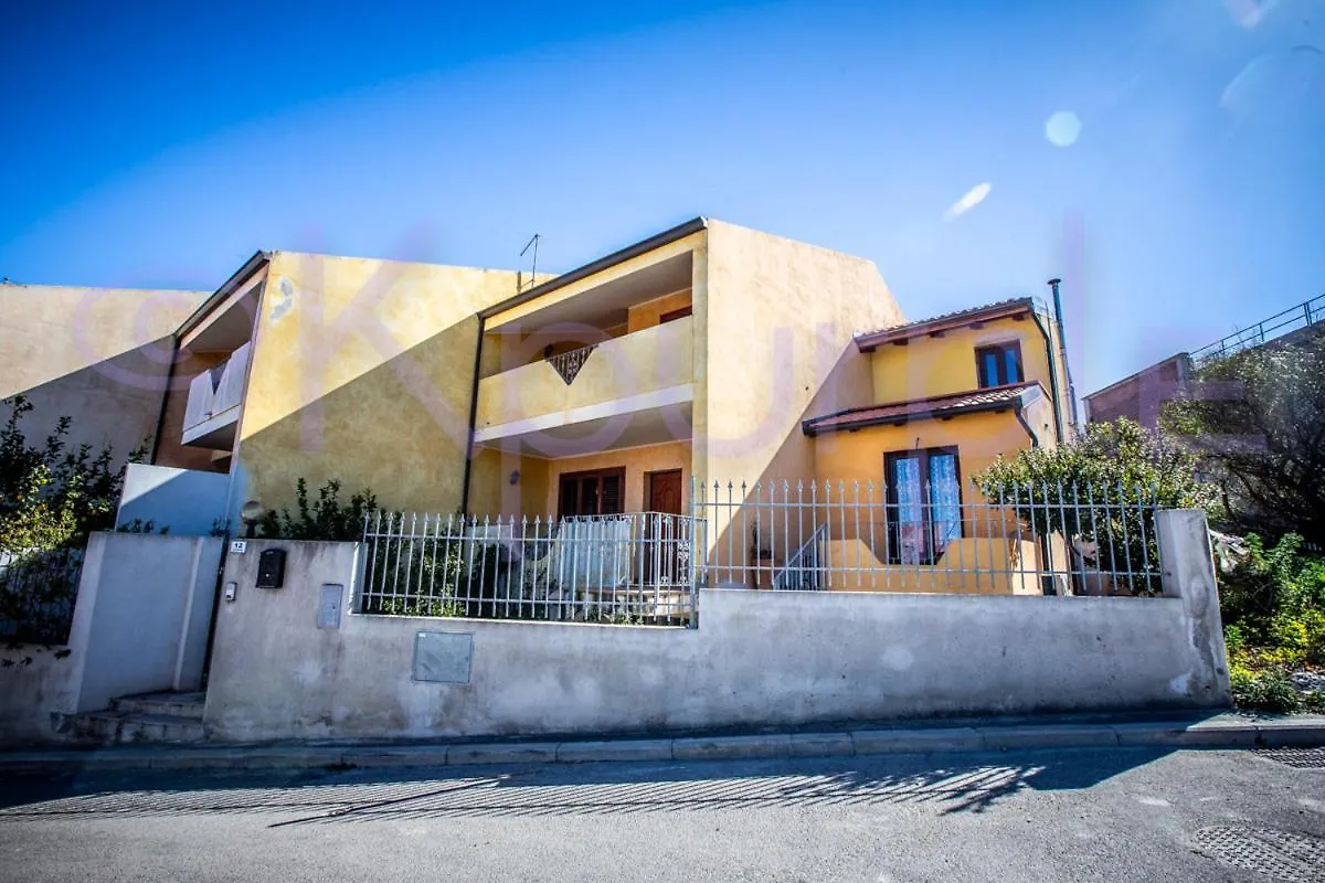 Le Api Hotel Cagliari Guest house